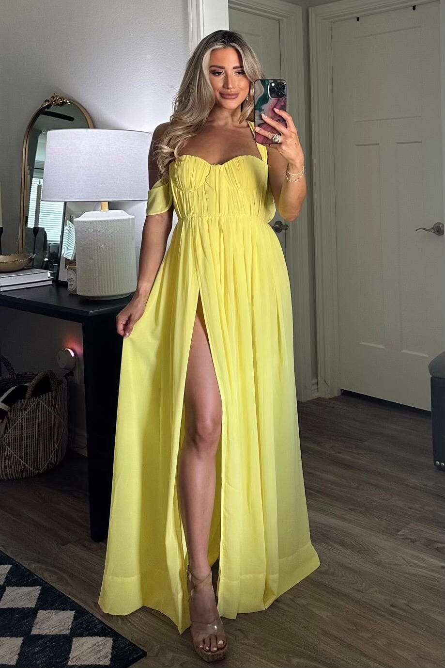 She's a Dream Chiffon Maxi Dress: Bright Yellow - Bella and Bloom Boutique