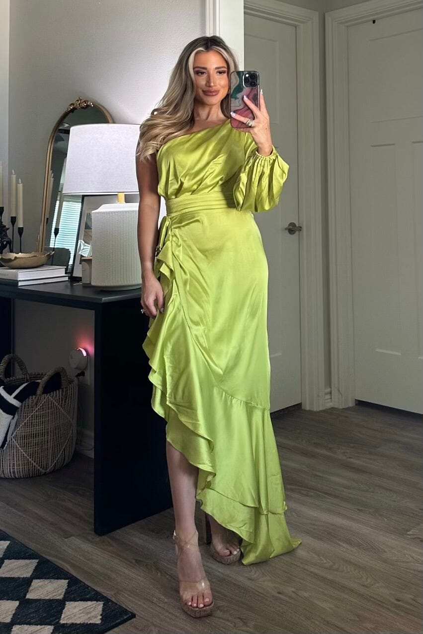 open lace back dress Bella and Bloom Boutique