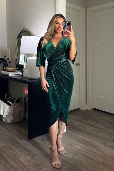 Loving You Is Easy Midi Dress: Emerald VELVET - Bella and Bloom Boutique