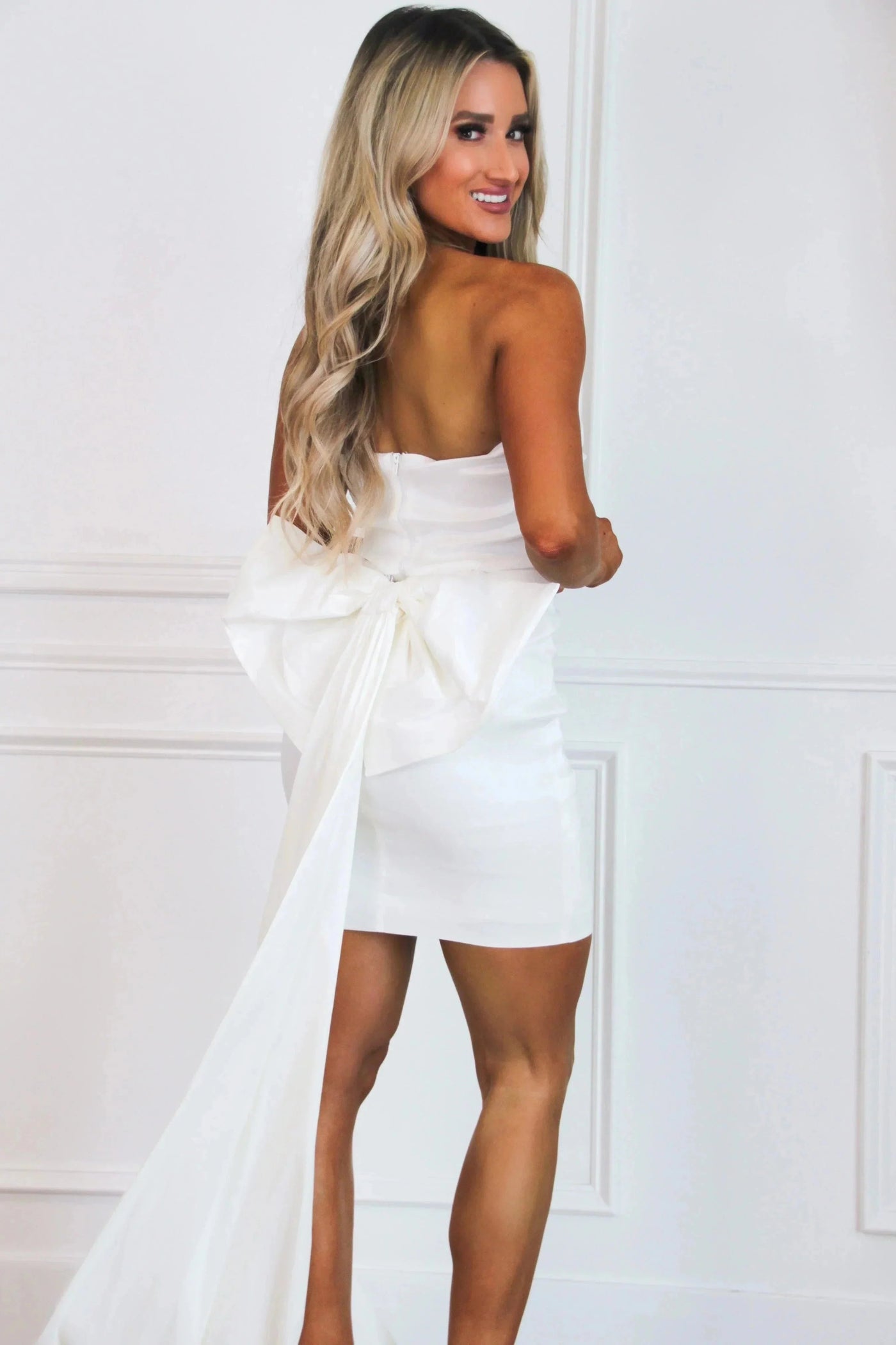 Bow You Away Strapless Dress: White - Bella and Bloom Boutique