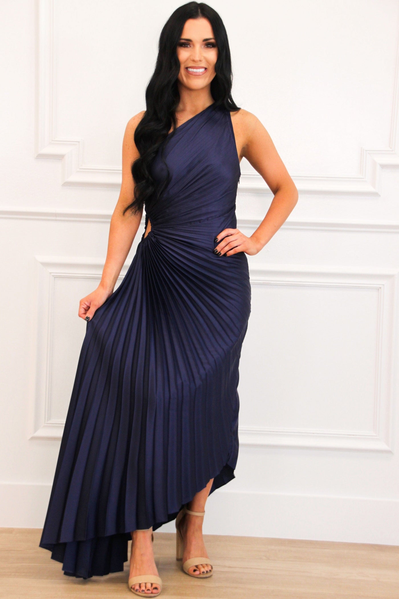 Novelle One Shoulder Pleated Asymmetrical Maxi Dress: Midnight Blue Novelle One Shoulder Pleated Asymmetrical Maxi Dress: Midnight Blue