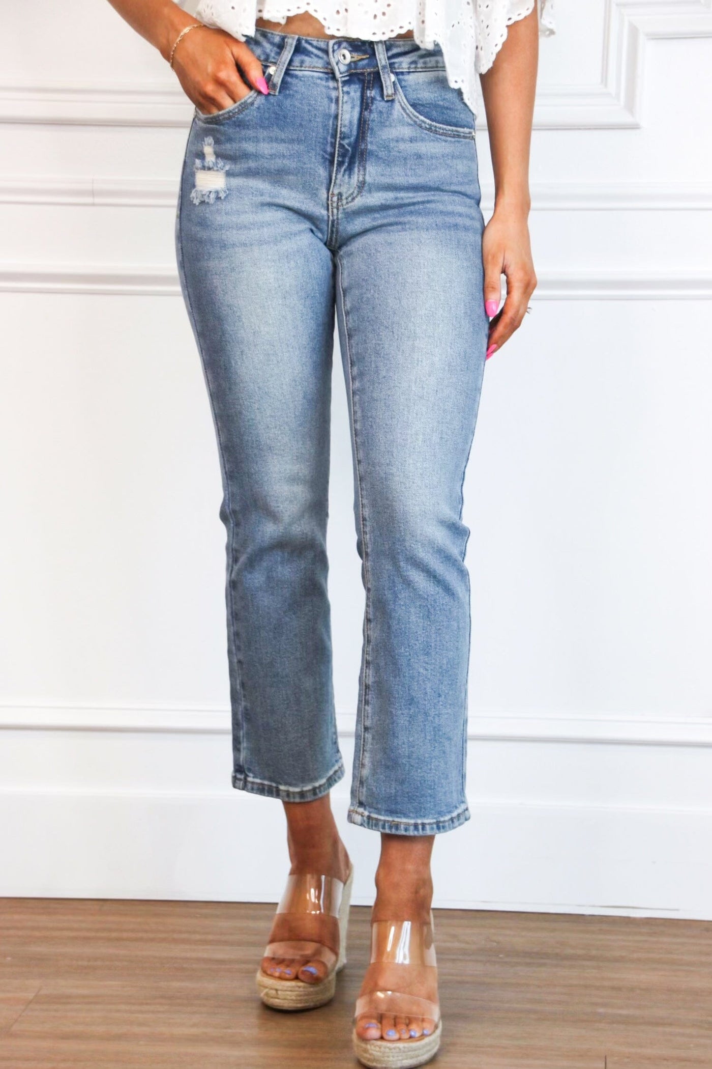 Phoenix Mid Rise Denim: Medium Wash - Bella and Bloom Boutique