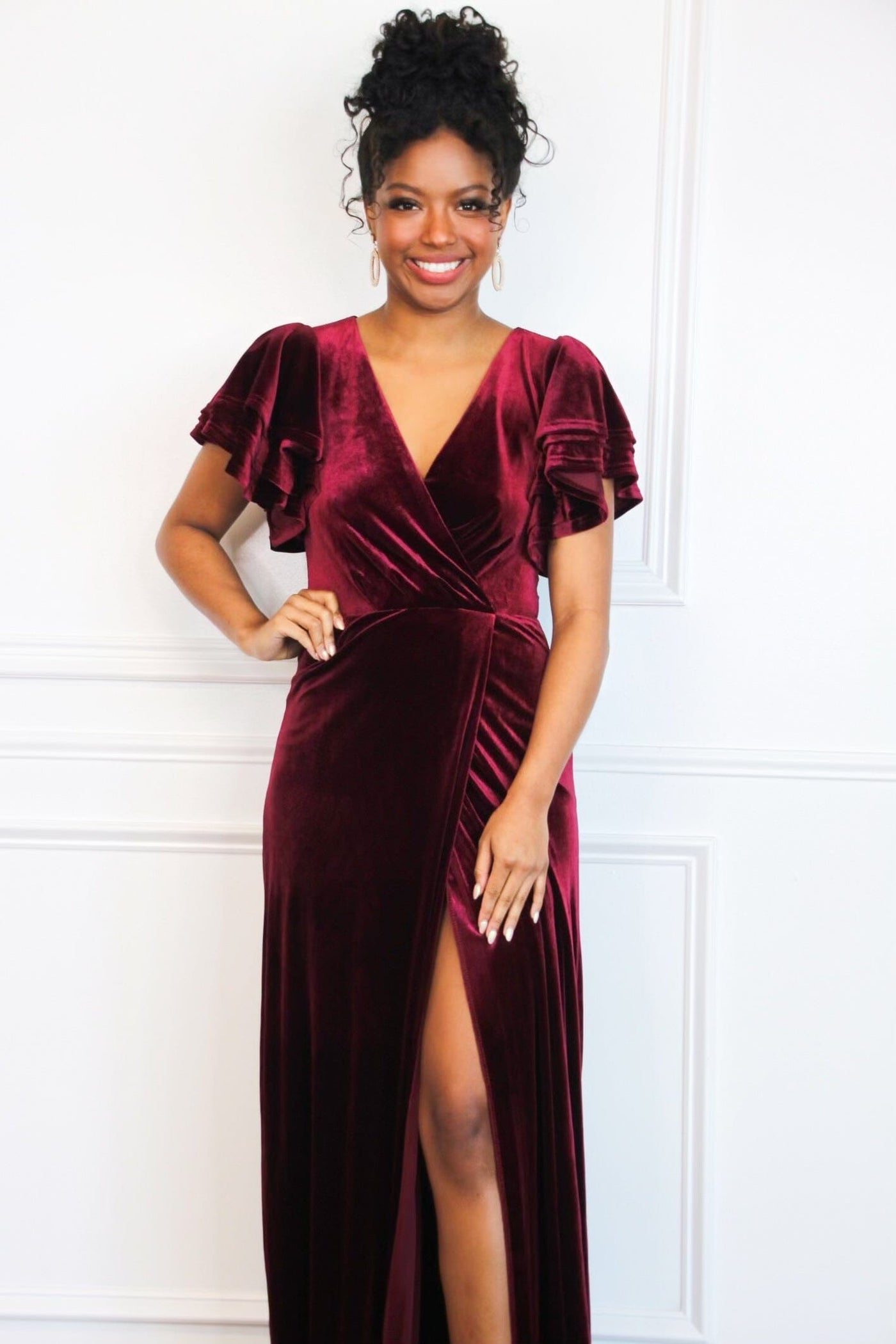 Bella and Bloom Boutique - Campbell Velvet Maxi Dress: Burgundy Bella and Bloom Boutique - Campbell Velvet Maxi Dress: Burgundy
