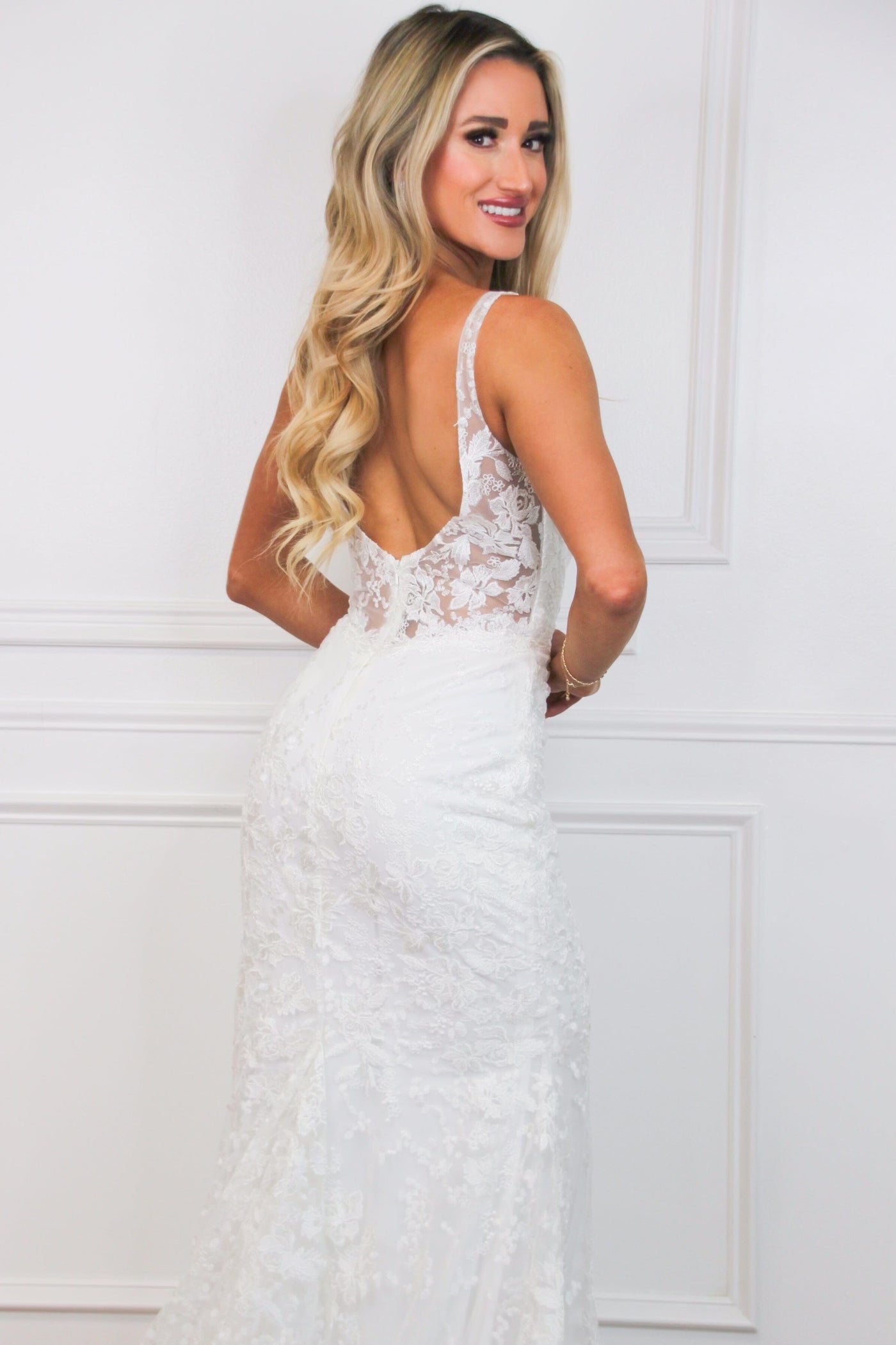 Ryan Lace Low Back Wedding Dress: Ivory White - Bella and Bloom Boutique