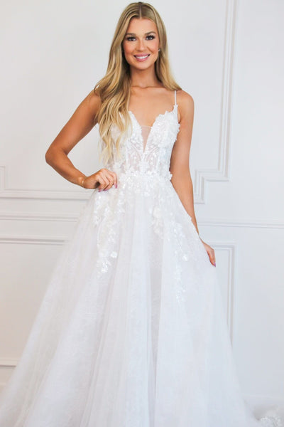 Perla Floral Applique Lace Wedding Dress: Off White - Bella and Bloom Boutique