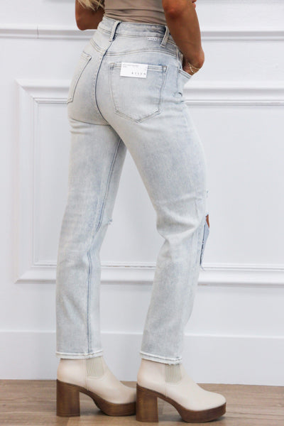 Billie Distressed Straight Denim: Light Wash - Bella and Bloom Boutique