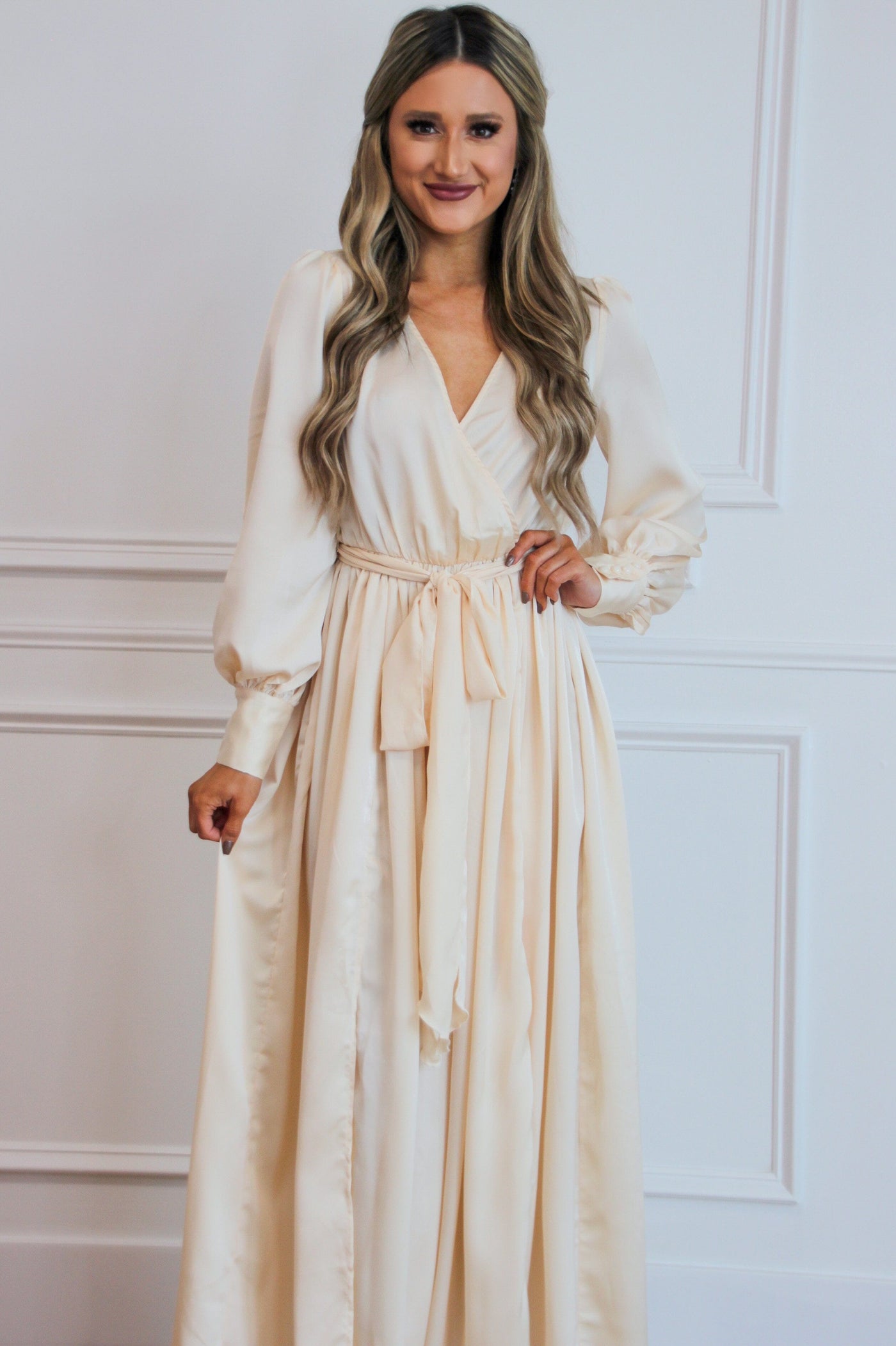 Winter Beauty Maxi Dress: Champagne - Bella and Bloom Boutique