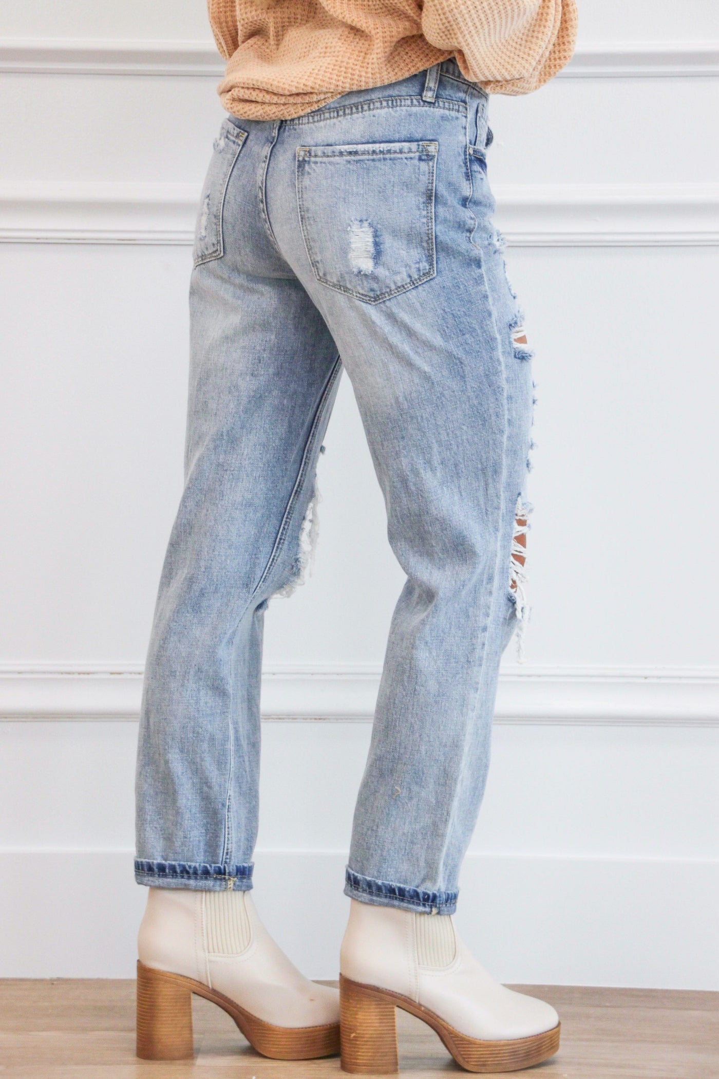 Milo High Rise Distressed Boyfriend Denim: Light Wash - Bella and Bloom Boutique