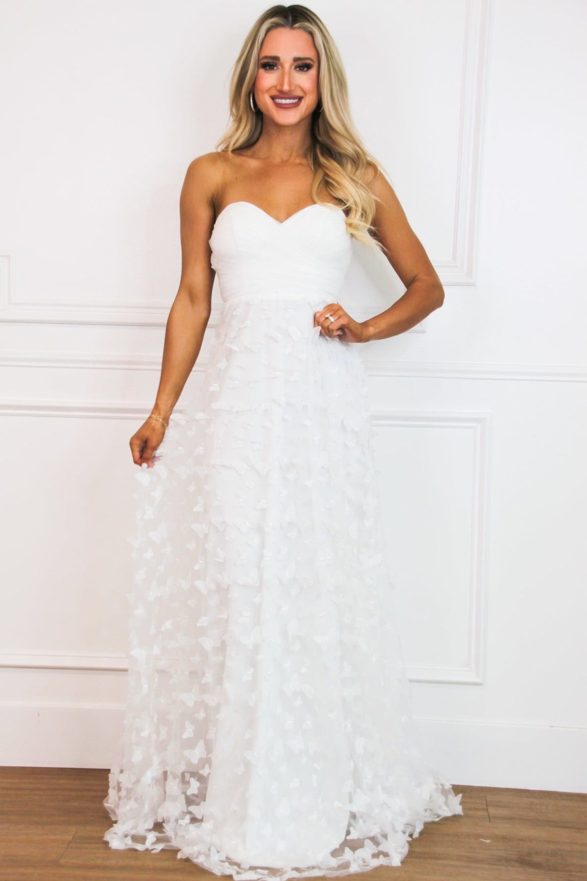 white dress with butterflies Off Butterfly Mesh Short %0D%0AYKK%20zipper%20(known%20as%20the%20most%20durable%20and%20reliable%20zippers%20manufactured%20today) Anna Butterfly Mini Dress -