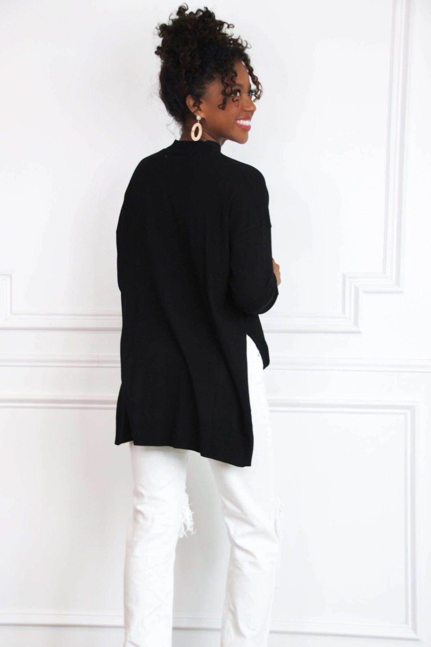 Comfort Crush Oversized Sweater: Black - Bella and Bloom Boutique