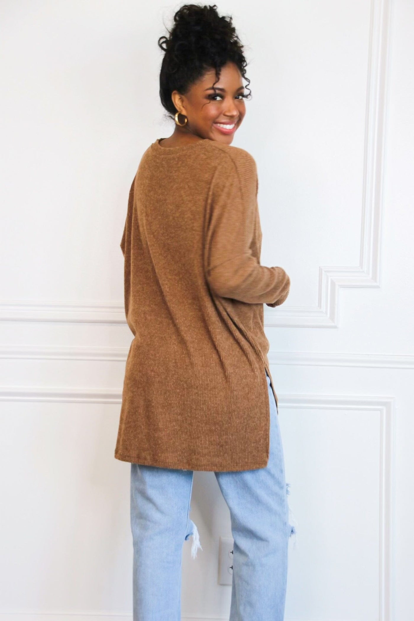 Errands to Run Ribbed Oversized Lightweight Sweater: Camel - Bella and Bloom Boutique