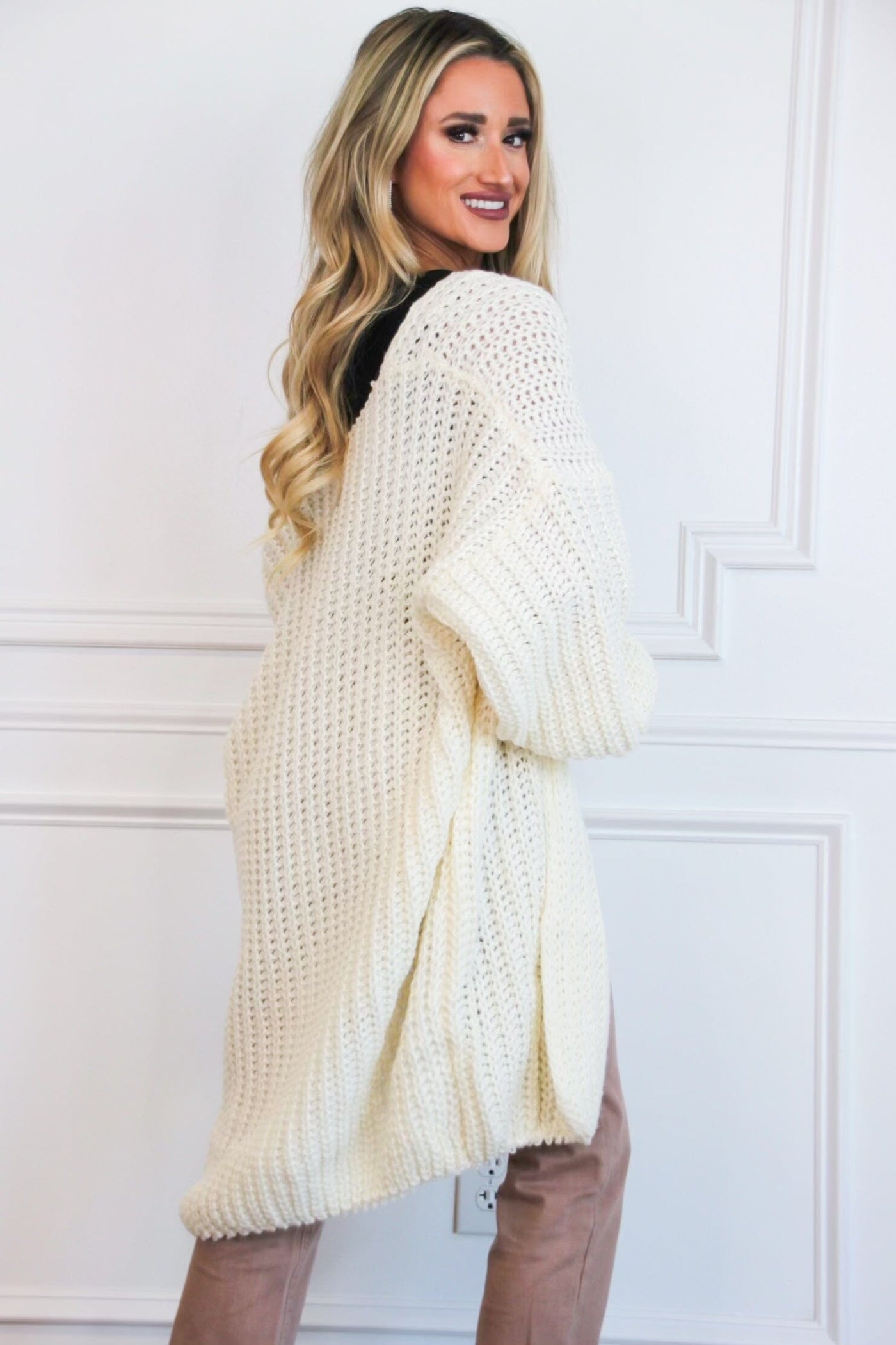 Bella and Bloom Boutique Cuddle Up Chunky Knit Oversized Cardigan Cream Large Cream