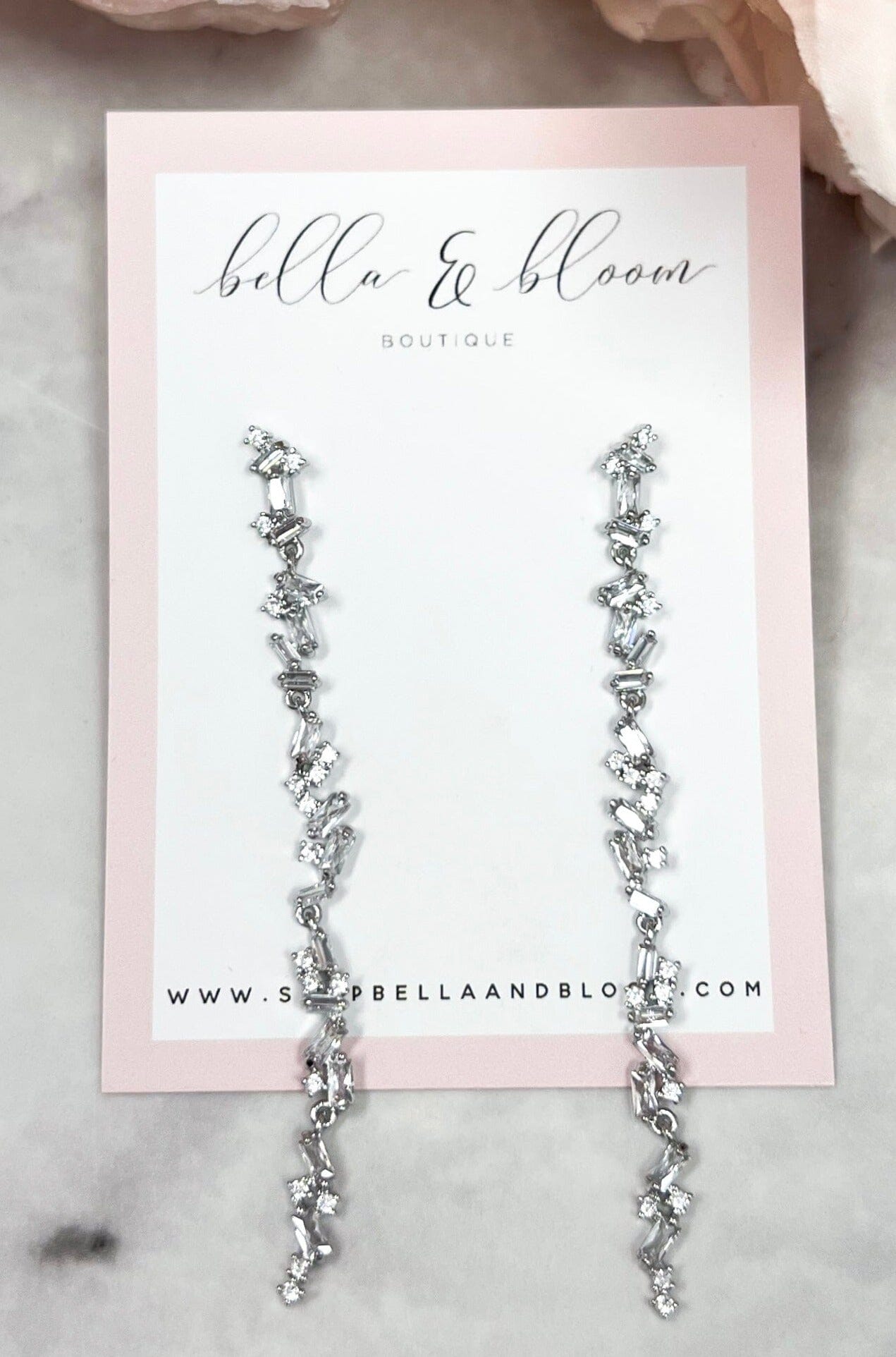 Sweet Nothings Drop Earrings: Silver - Bella and Bloom Boutique
