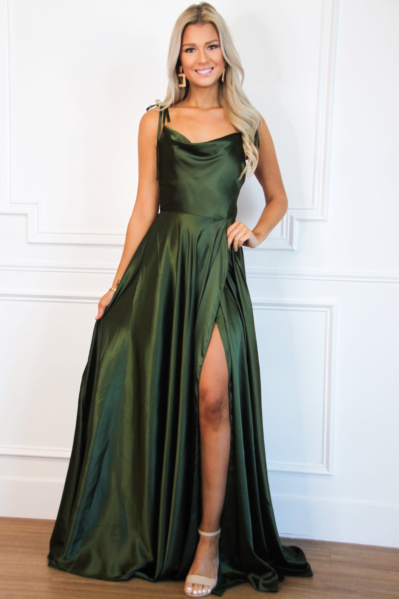 Bella and Bloom Boutique - Tonight's The Night Satin Formal Dress: Olive Xs / Olive Bella and Bloom Boutique - Tonight's The Night Satin Formal Dress: Olive Xs / Olive