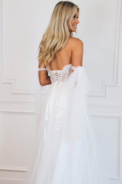 Reina Bustier Tulle Slit Wedding Dress: Off White - Bella and Bloom Boutique