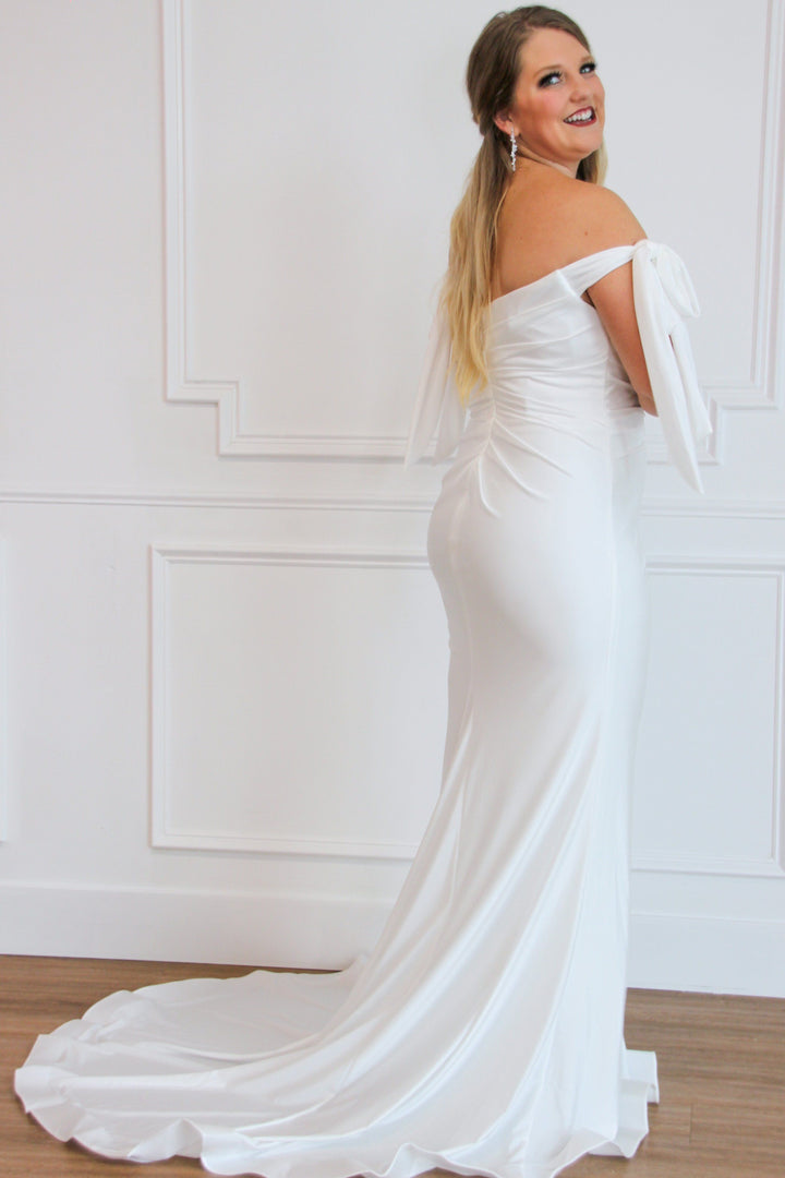 Southern Class Bow Sleeve Long Dress: White - Bella and Bloom Boutique Southern Class Bow Sleeve Long Dress: White - Bella and Bloom Boutique