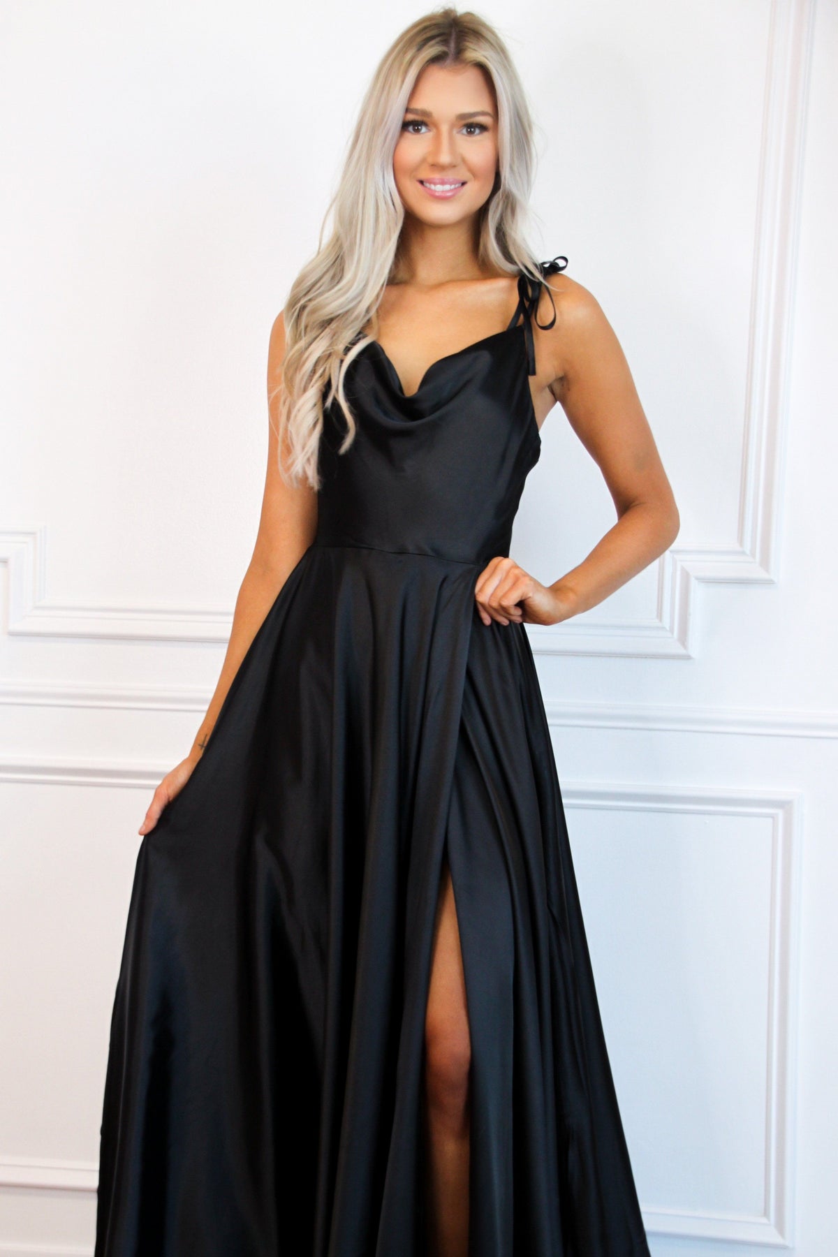 Bella and Bloom Boutique - Tonight's the Night Satin Formal Dress: Black