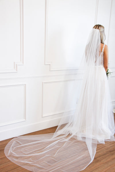 Classic Cathedral Veil: White - Bella and Bloom Boutique