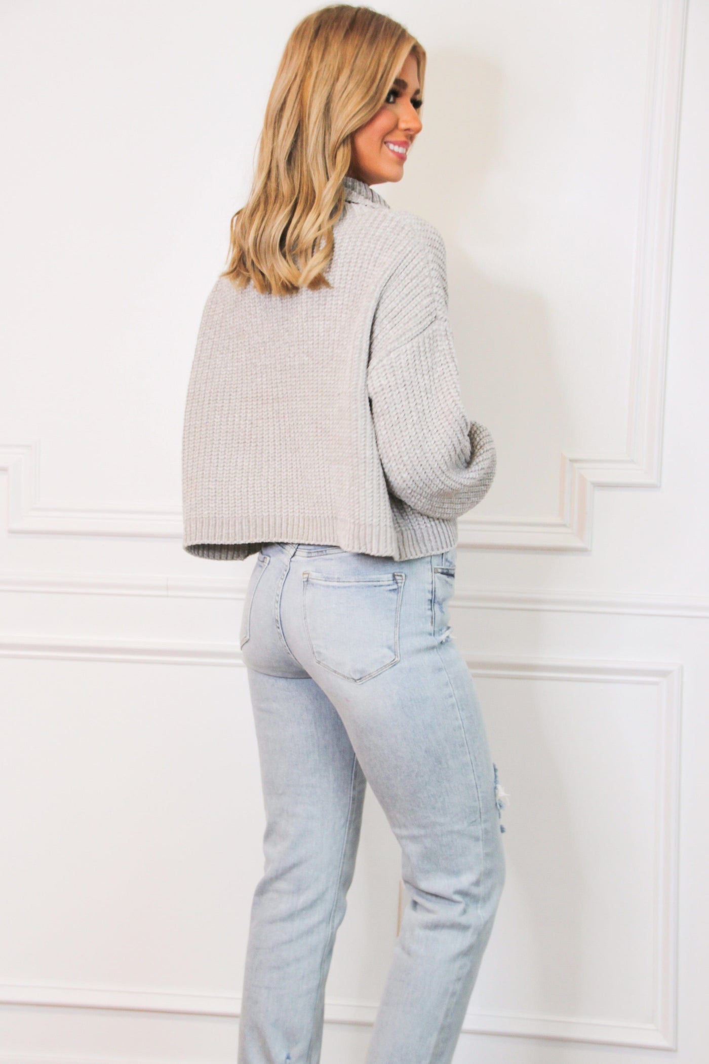 Winter Wishes Chenille Cropped Sweater: Heather Gray - Bella and Bloom Boutique