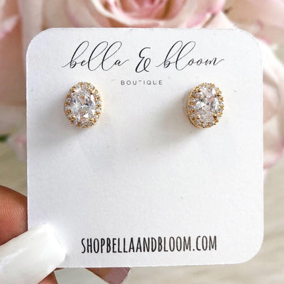 Oval Stud Earrings: Gold - Bella and Bloom Boutique